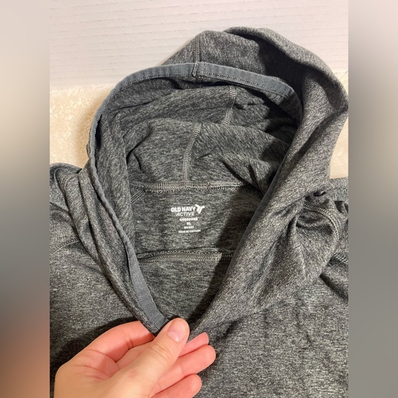 Old Navy Active XL ✨Bundle✨ Black Relaxed Long Sleeve Bodysuit & Cropped Hoodie - Picture 9 of 14